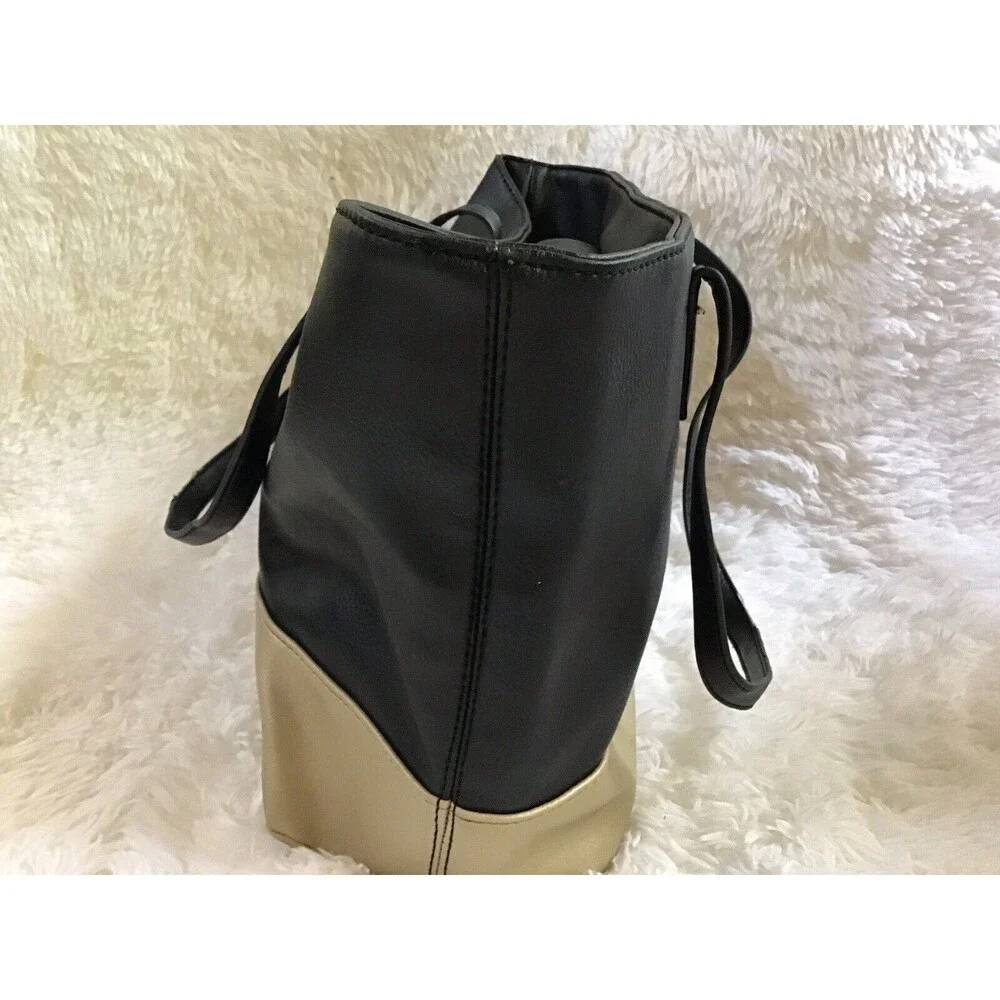 Kenneth Cole Reaction Tote Black Gold Color Block Medium Classic Preppy - Picture 9 of 10